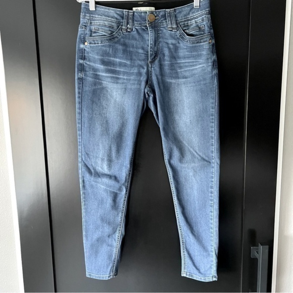 Democracy “Ab-technology” women’s size 6 skinny jeans